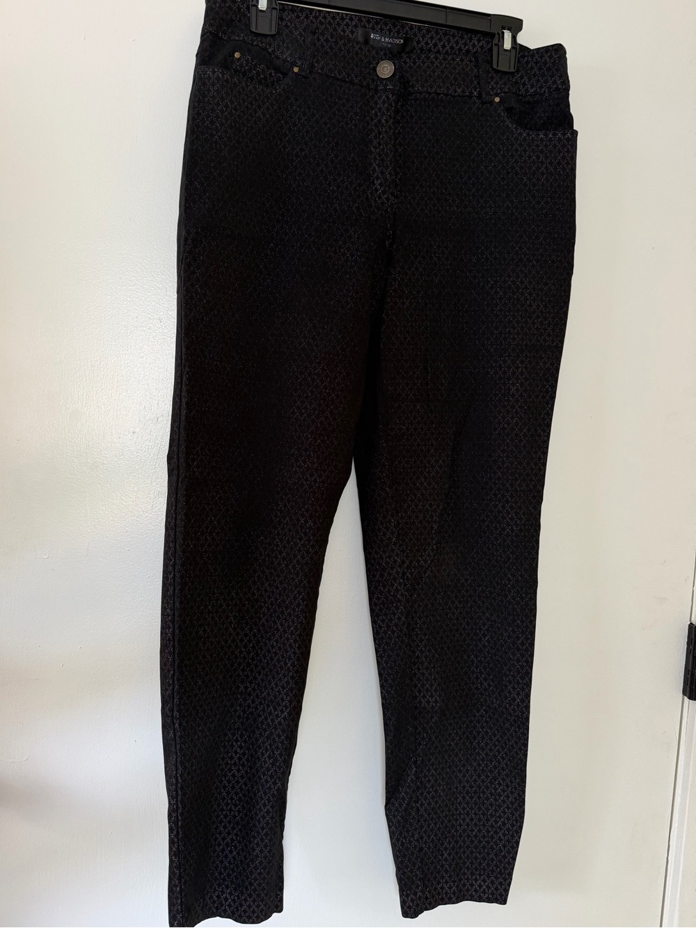 89th & Madison Black Skinny Jeans with Textured Lattice